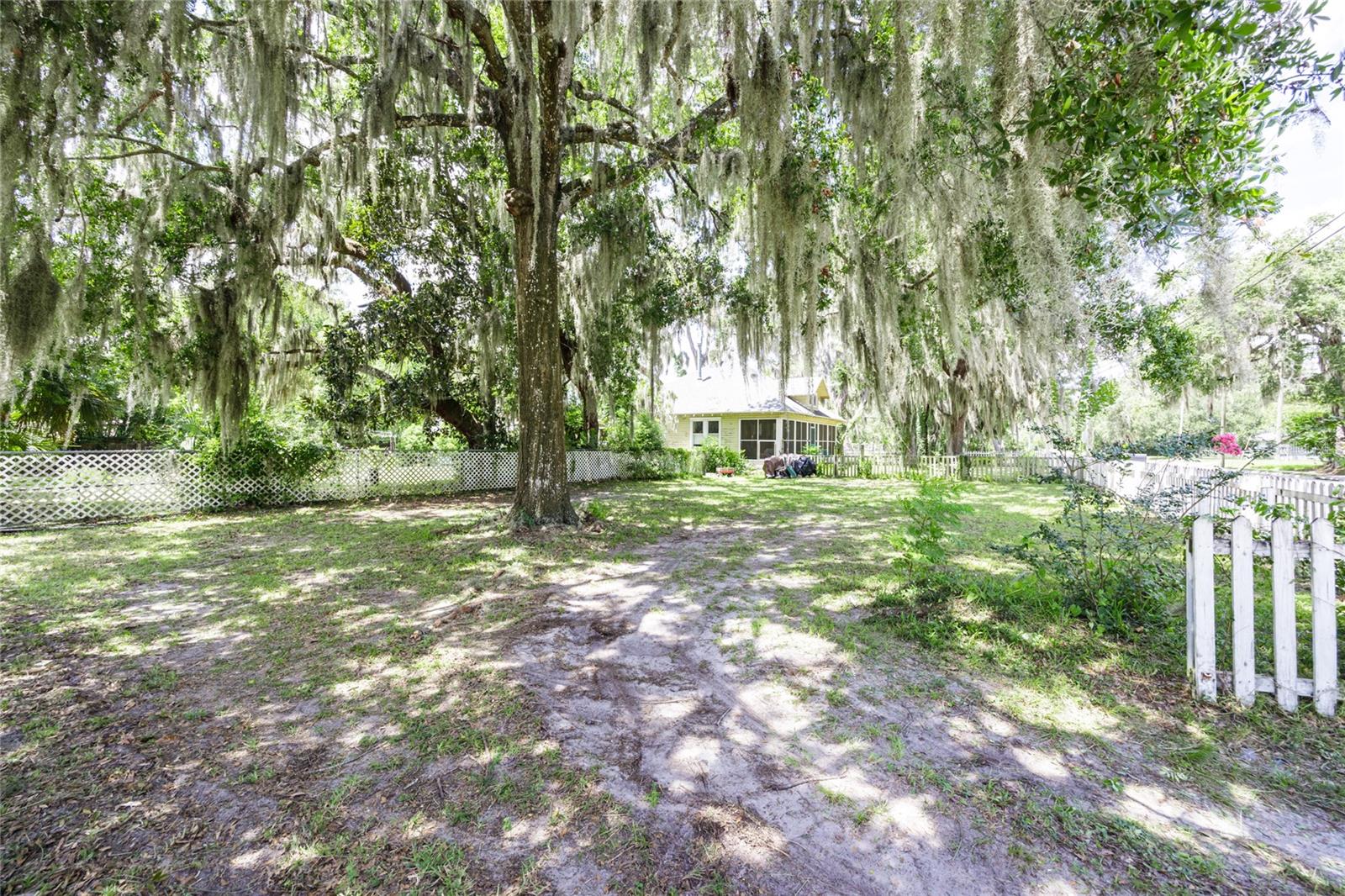 Image 38 of 41 For 21715 69th Avenue