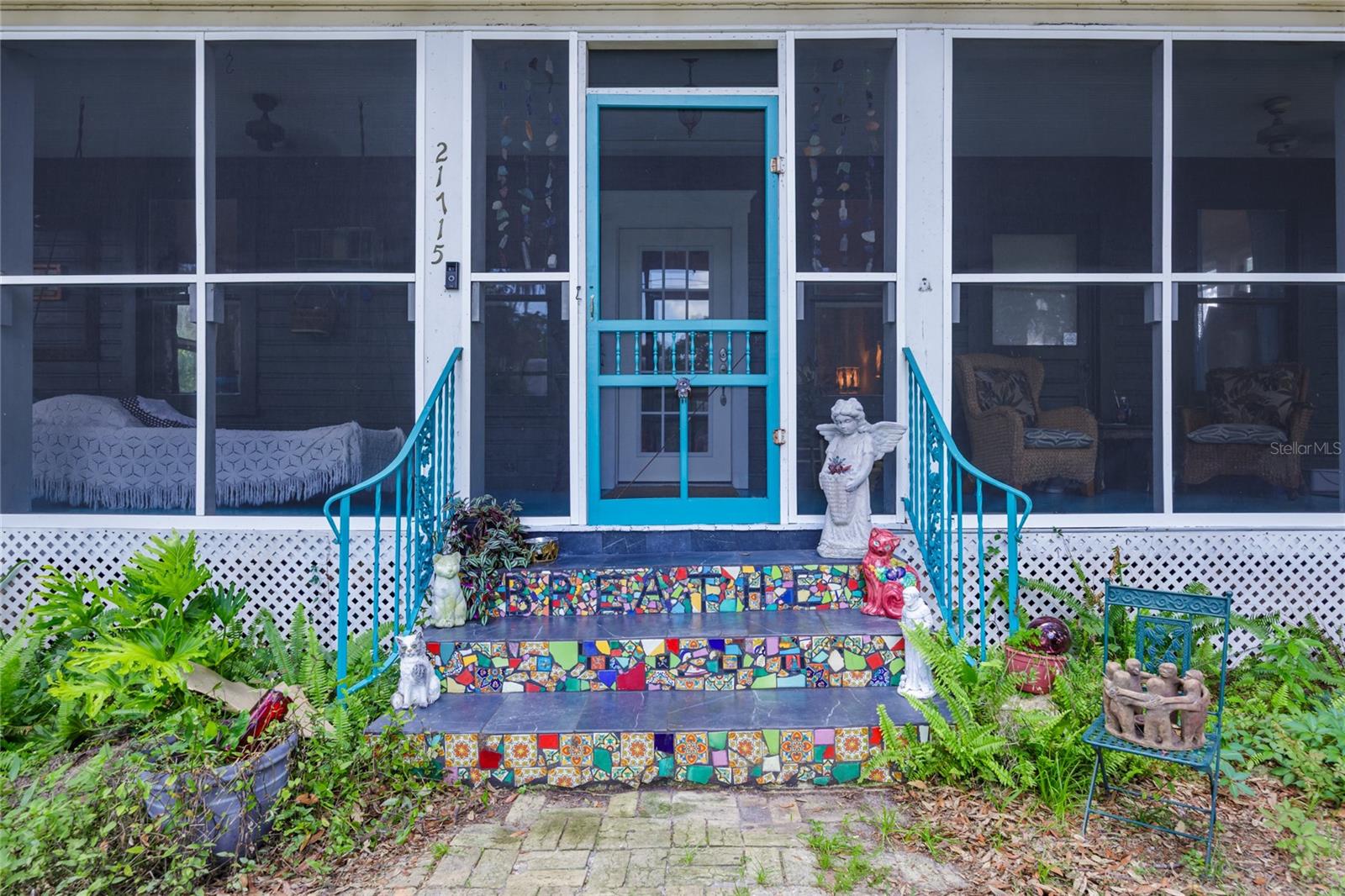 Image 5 of 41 For 21715 69th Avenue