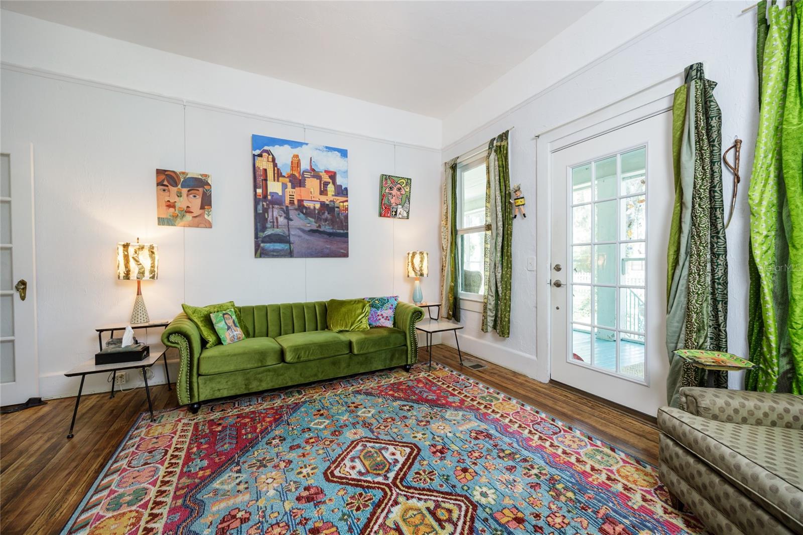 Image 9 of 41 For 21715 69th Avenue