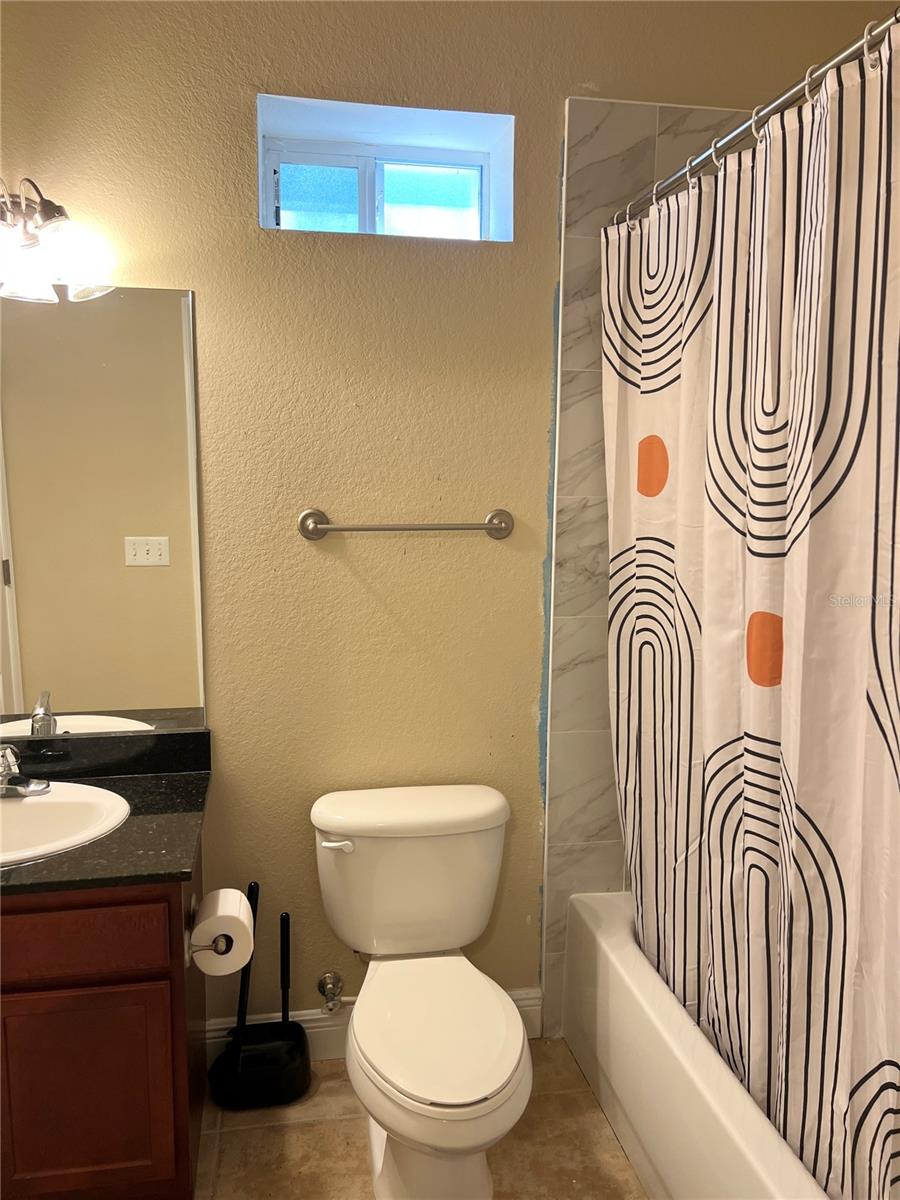 Image 7 of 12 For 2942 35th Place 29
