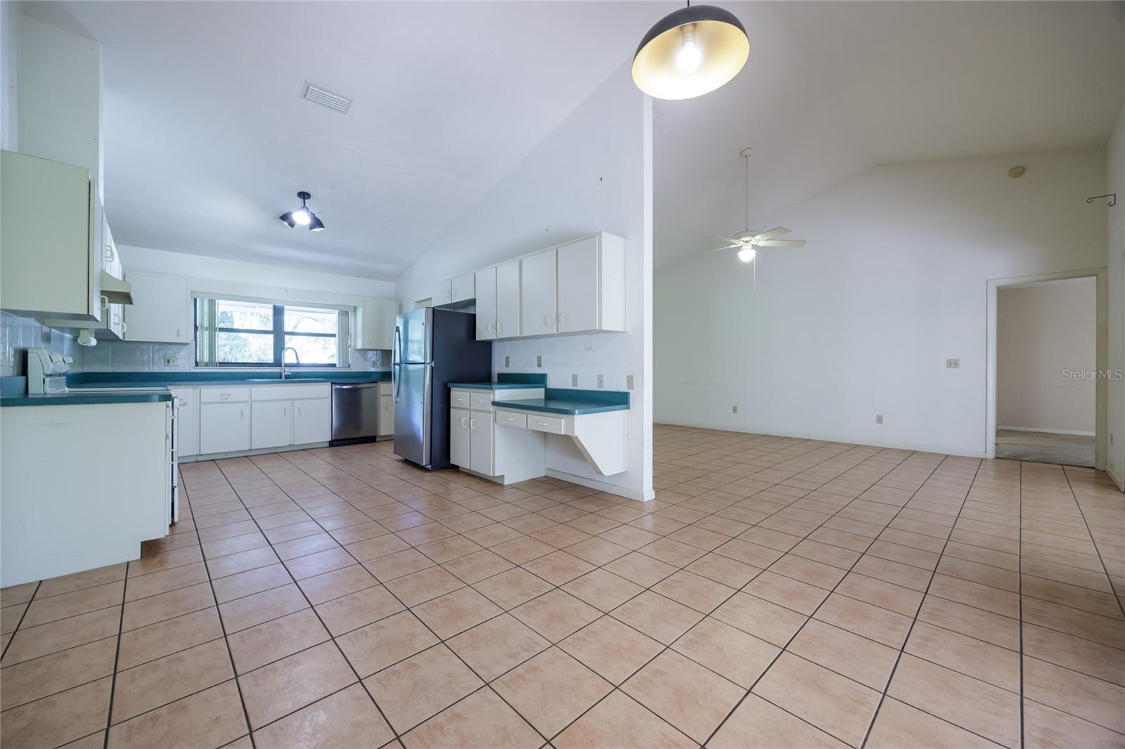 Image 11 of 46 For 6822 134th Avenue