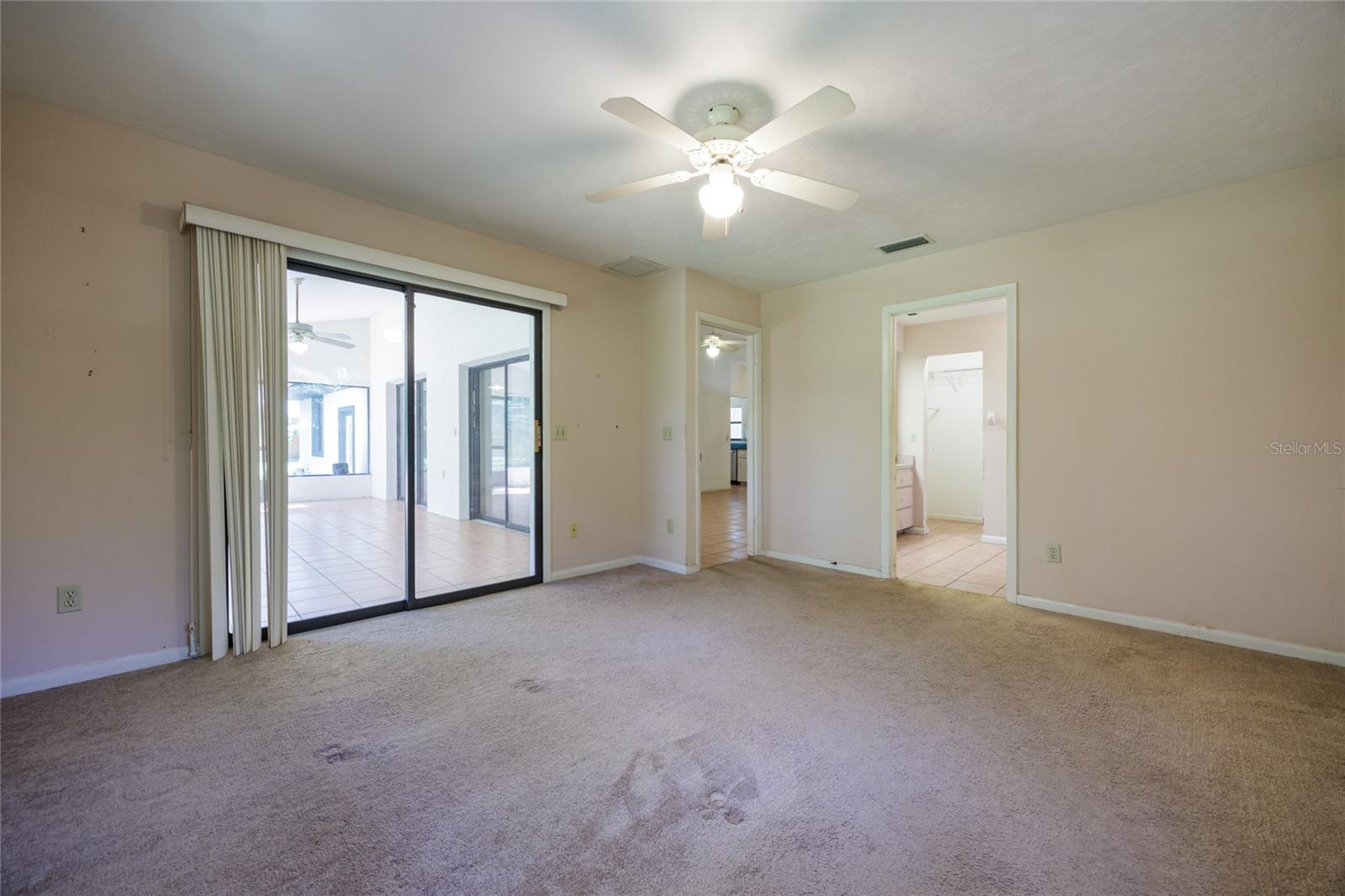 Image 18 of 46 For 6822 134th Avenue