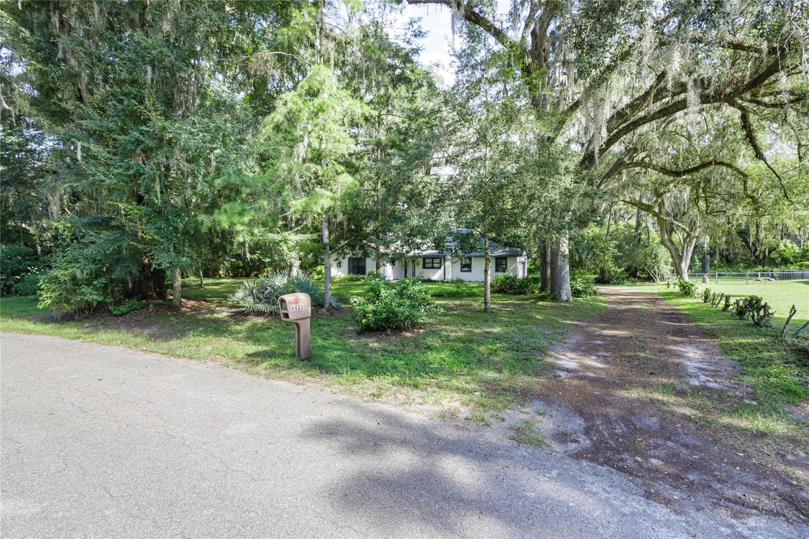 Image 4 of 46 For 6822 134th Avenue