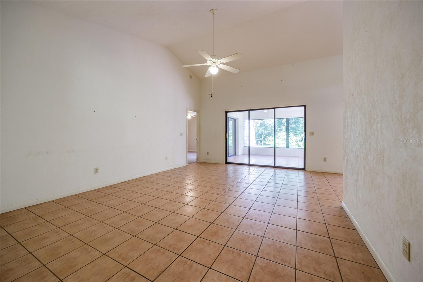 Image 7 of 46 For 6822 134th Avenue