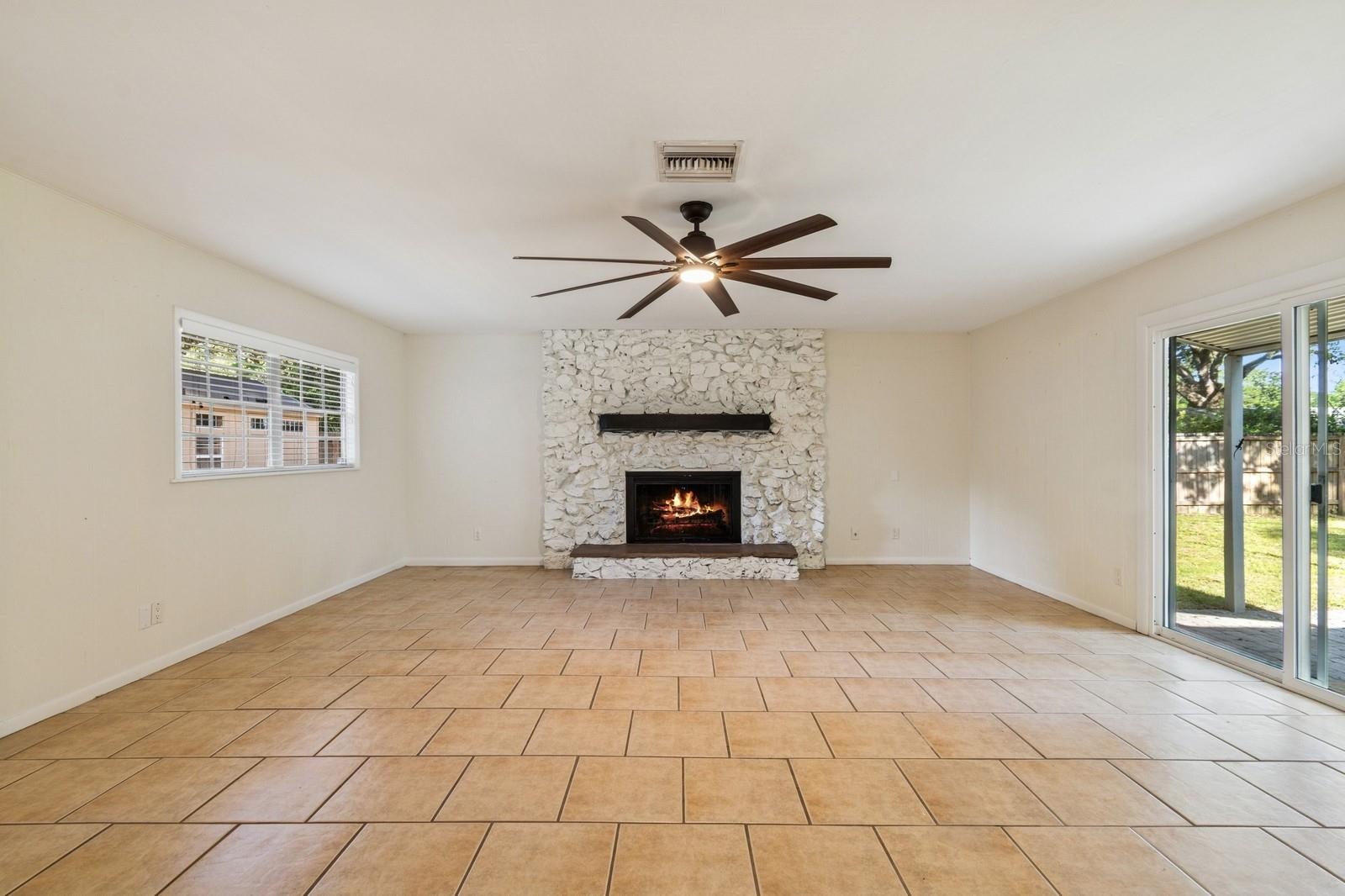 Image 2 of 35 For 1805 38th Drive
