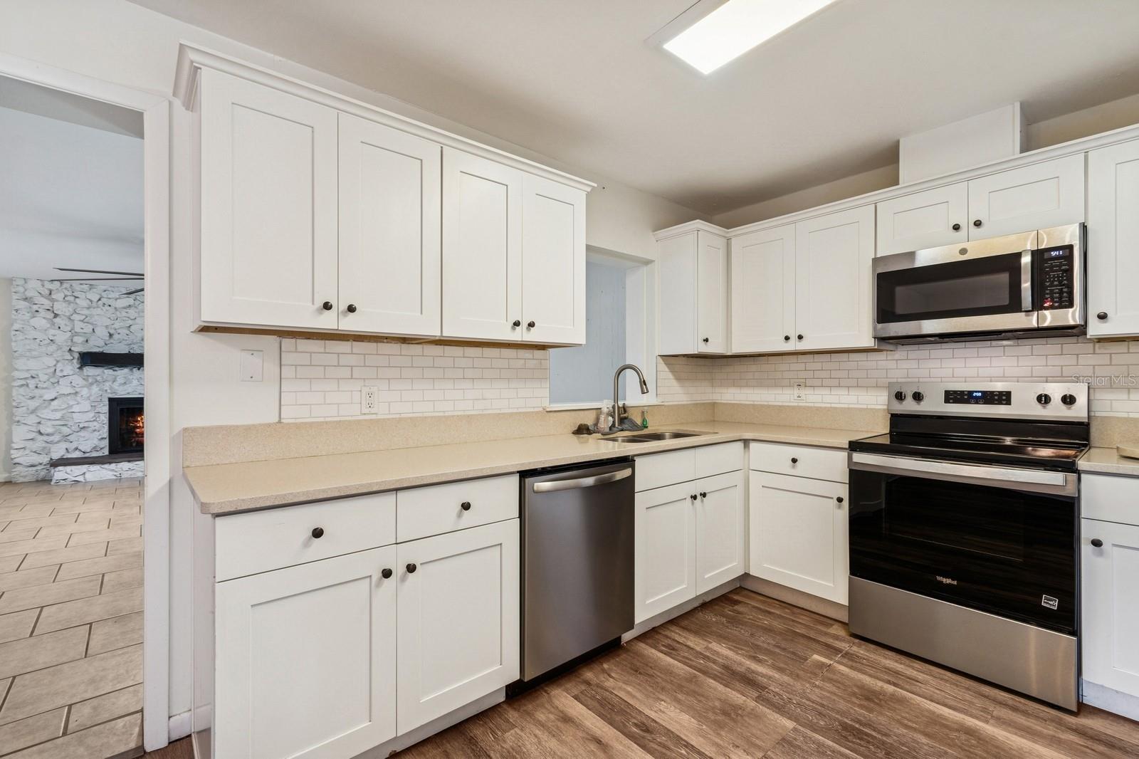 Image 20 of 35 For 1805 38th Drive