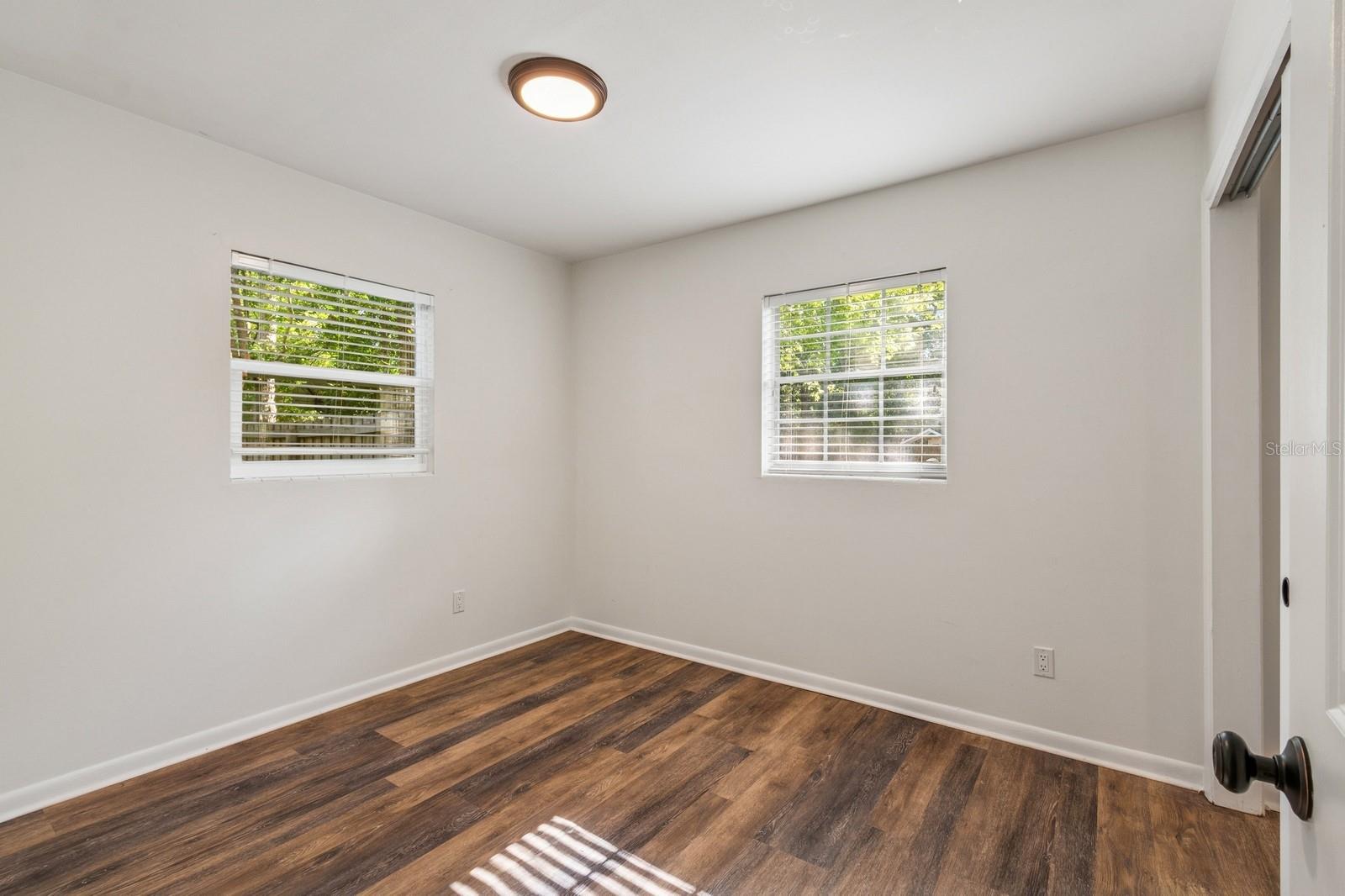 Image 25 of 35 For 1805 38th Drive