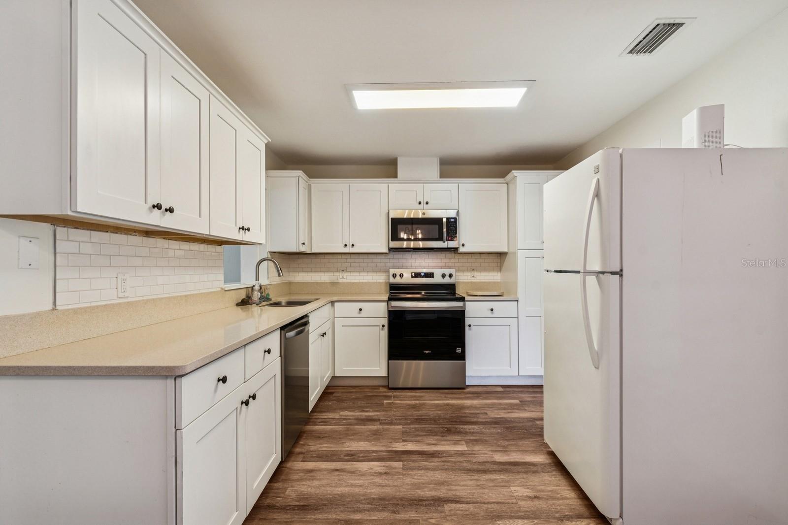 Image 3 of 35 For 1805 38th Drive