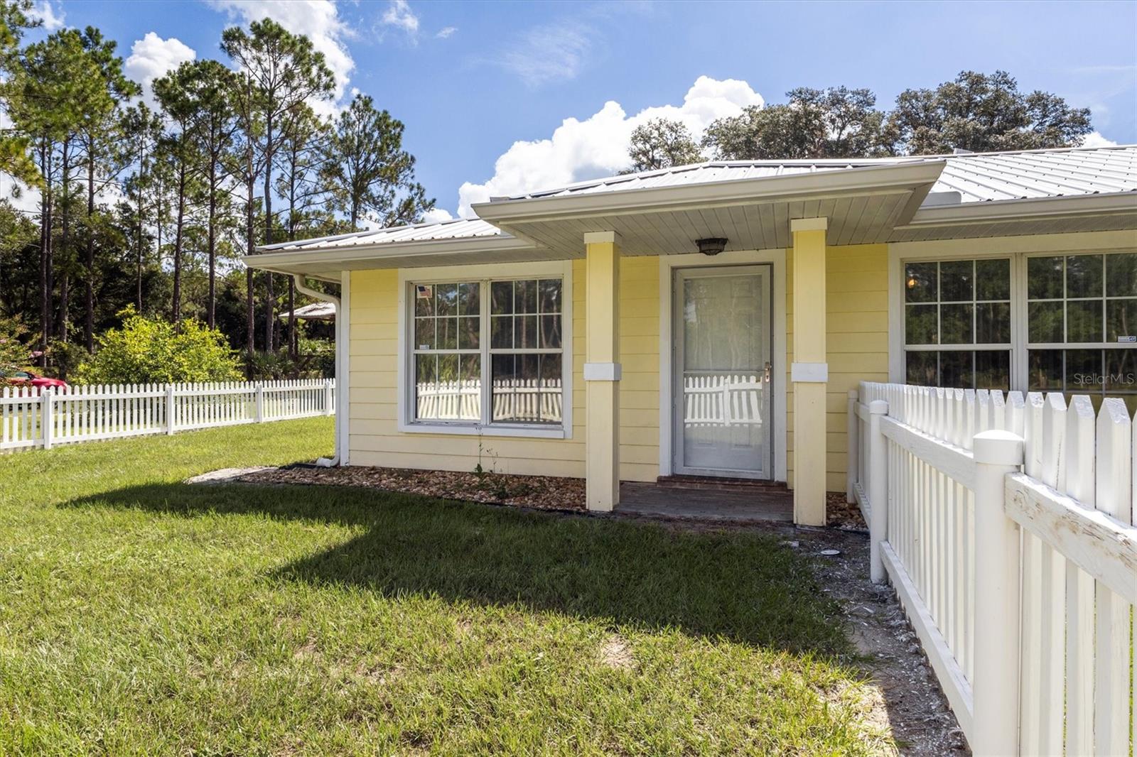 Image 22 of 43 For 17925 49th Place