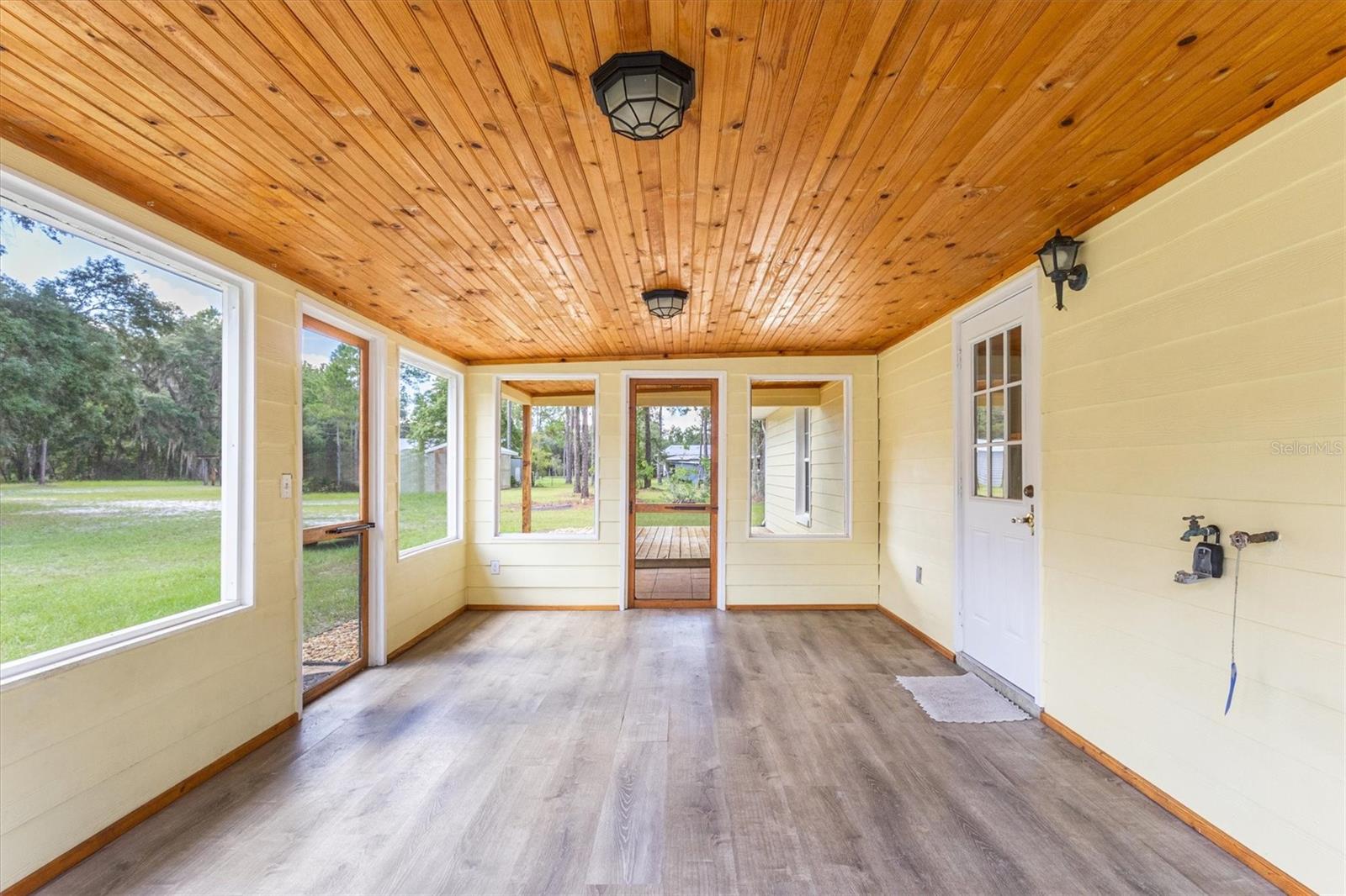 Image 8 of 43 For 17925 49th Place