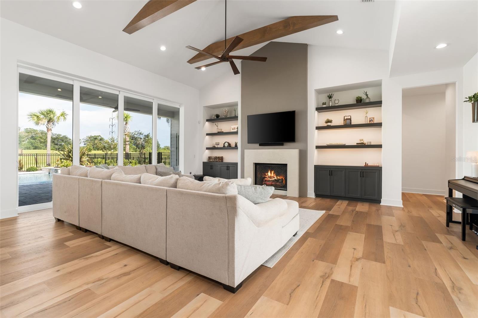 Image 11 of 67 For 5911 124th Way