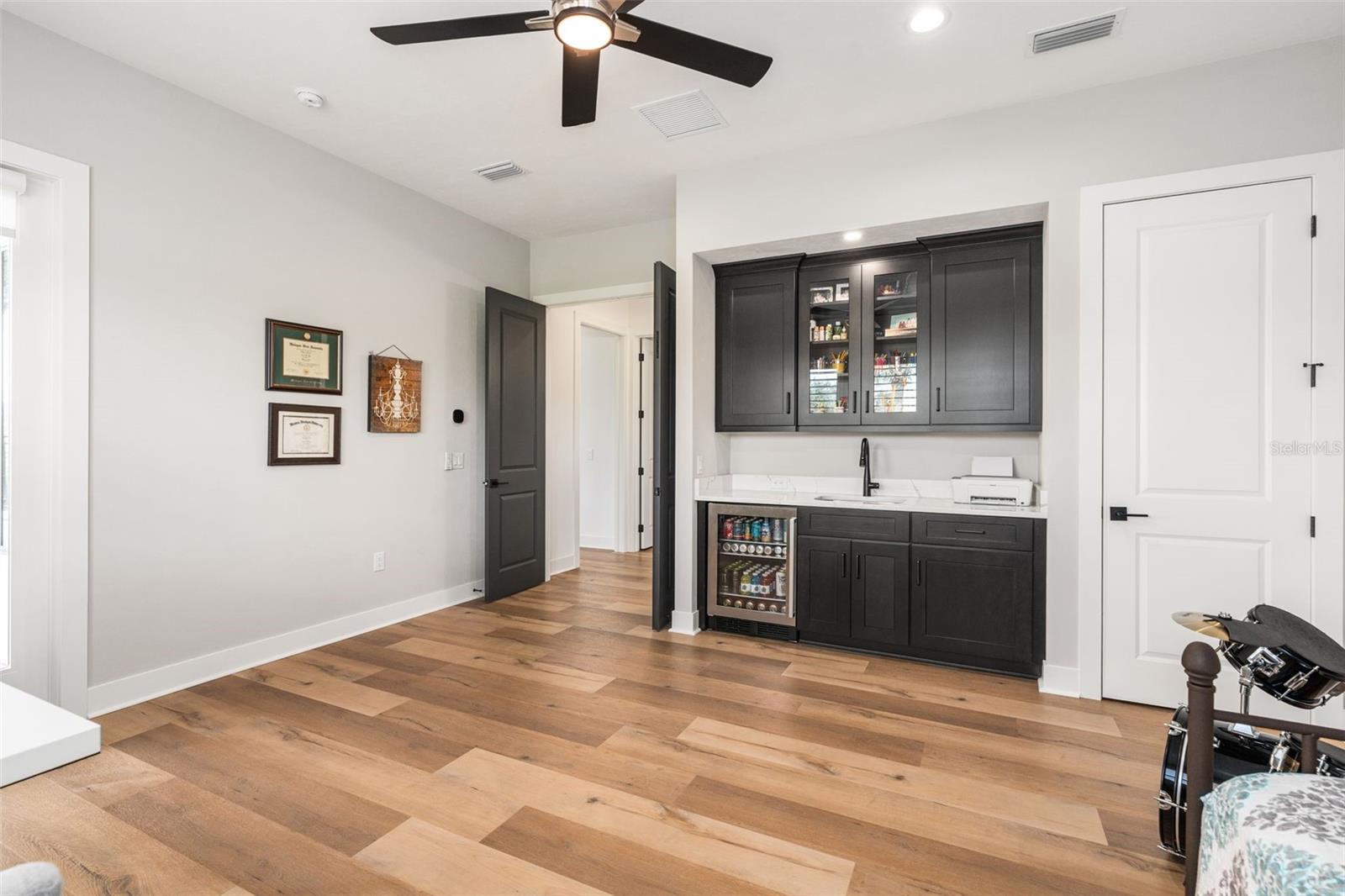 Image 40 of 67 For 5911 124th Way