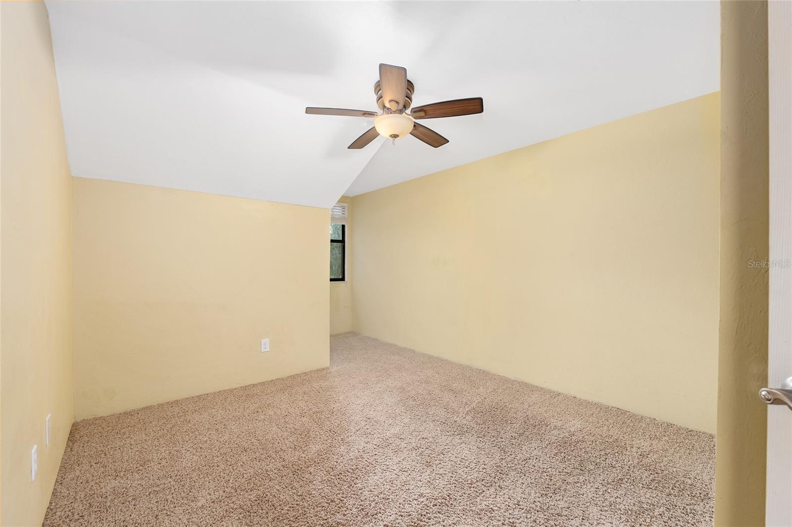 Image 18 of 68 For 3417 53rd Terrace