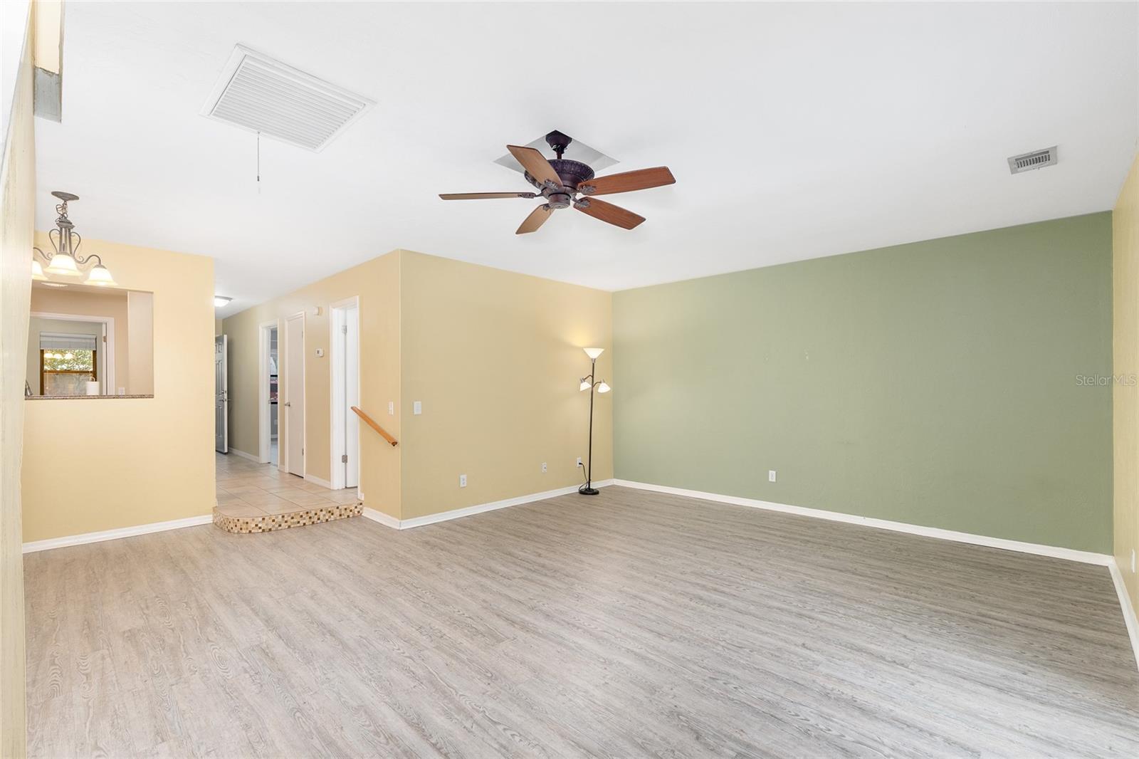 Image 30 of 68 For 3417 53rd Terrace