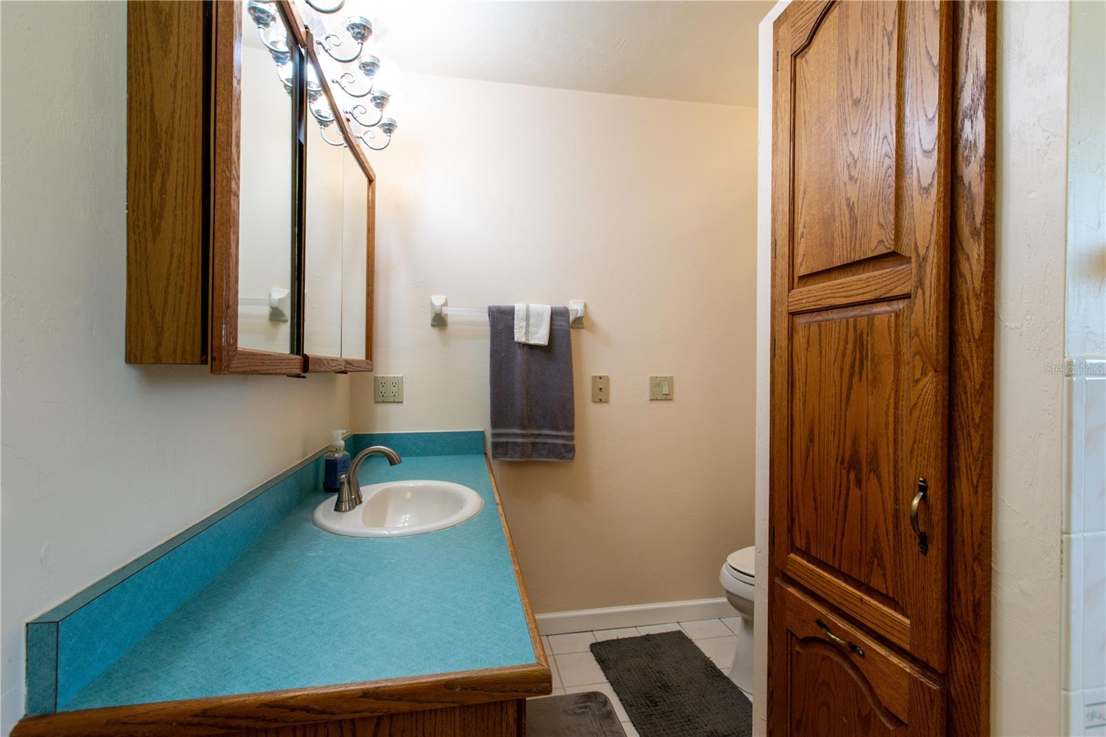 Image 30 of 55 For 9139 Florida Street