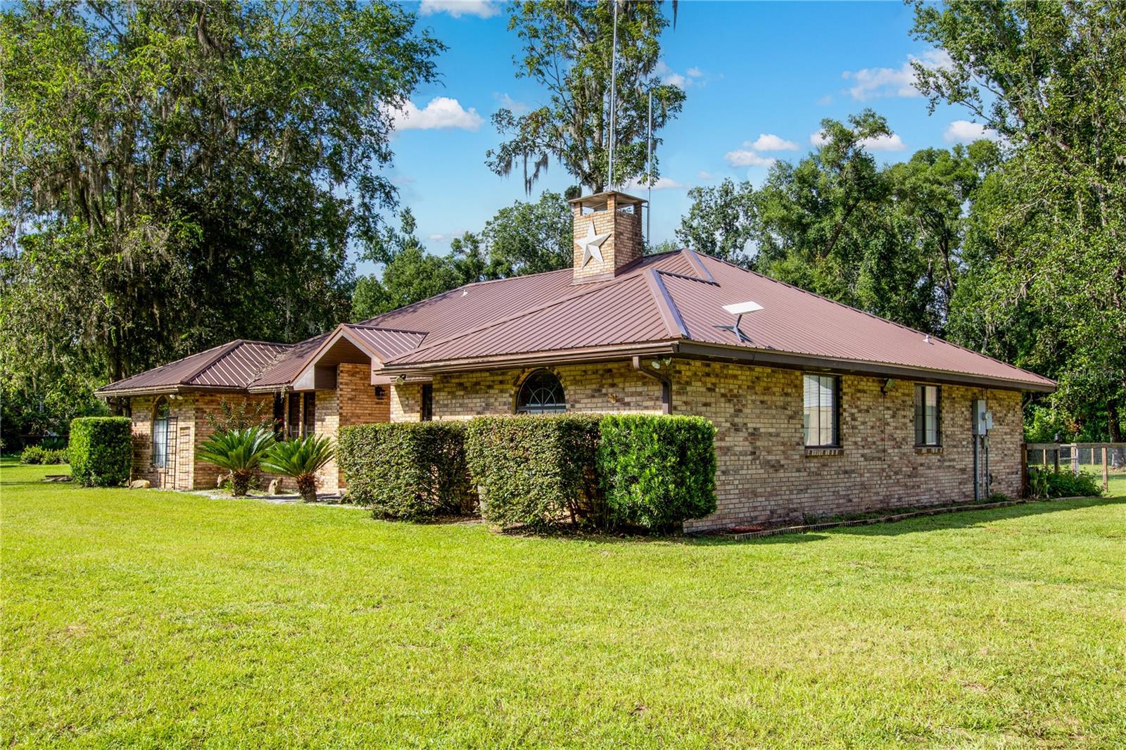 Image 4 of 55 For 9139 Florida Street