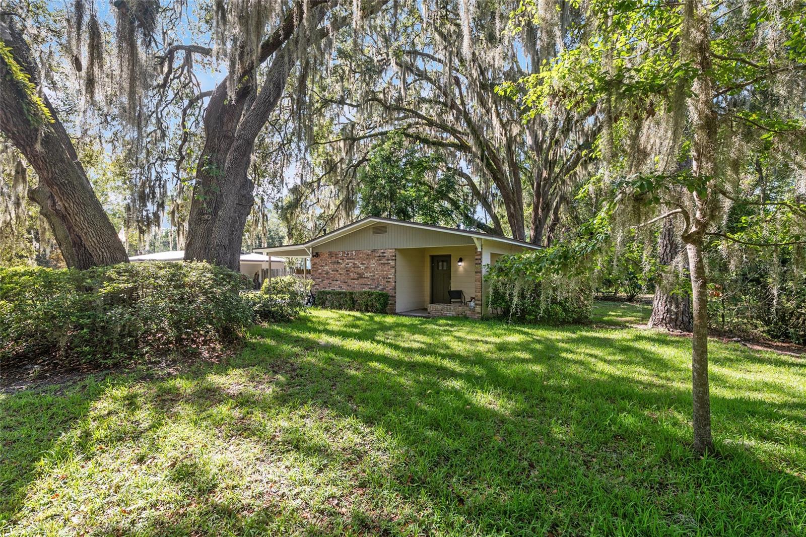 Image 10 of 58 For 3219 41st Avenue