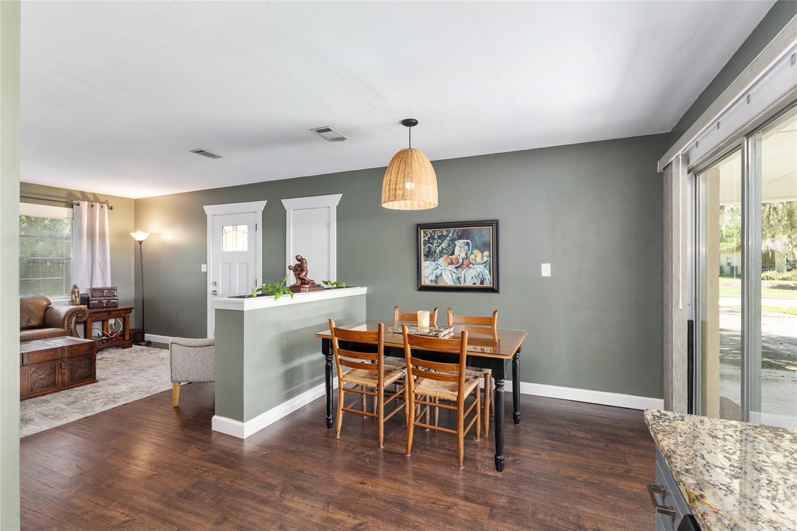 Image 33 of 58 For 3219 41st Avenue
