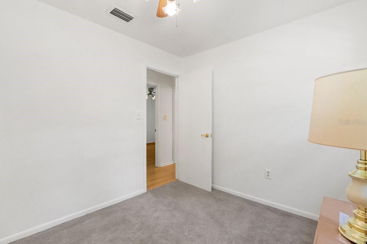 Image 42 of 49 For 4510 31st Avenue