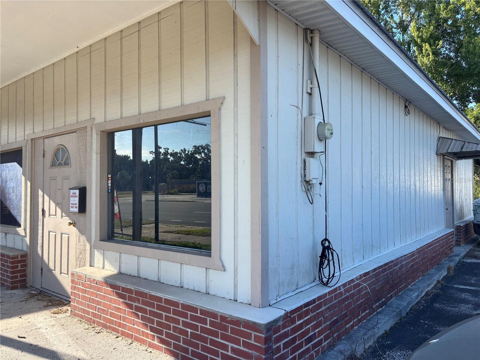 Image 6 of 10 For 16296 Highway 19