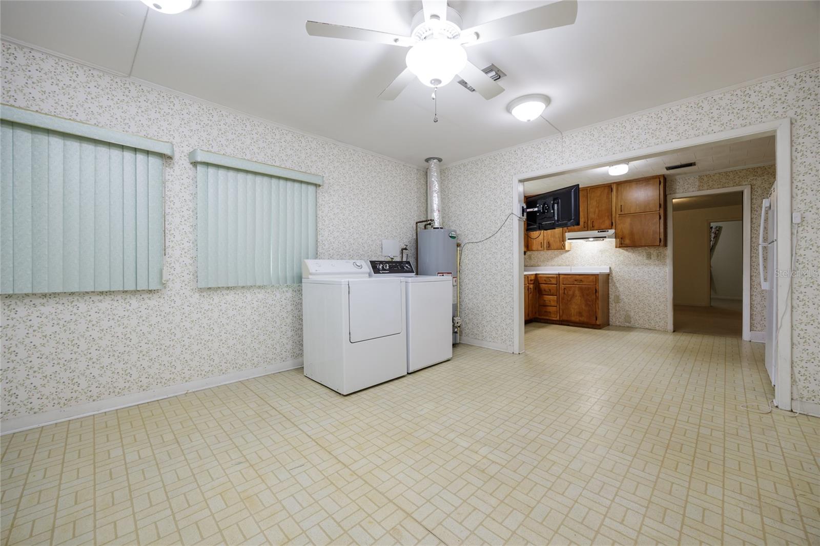 Image 22 of 49 For 430 32 Avenue
