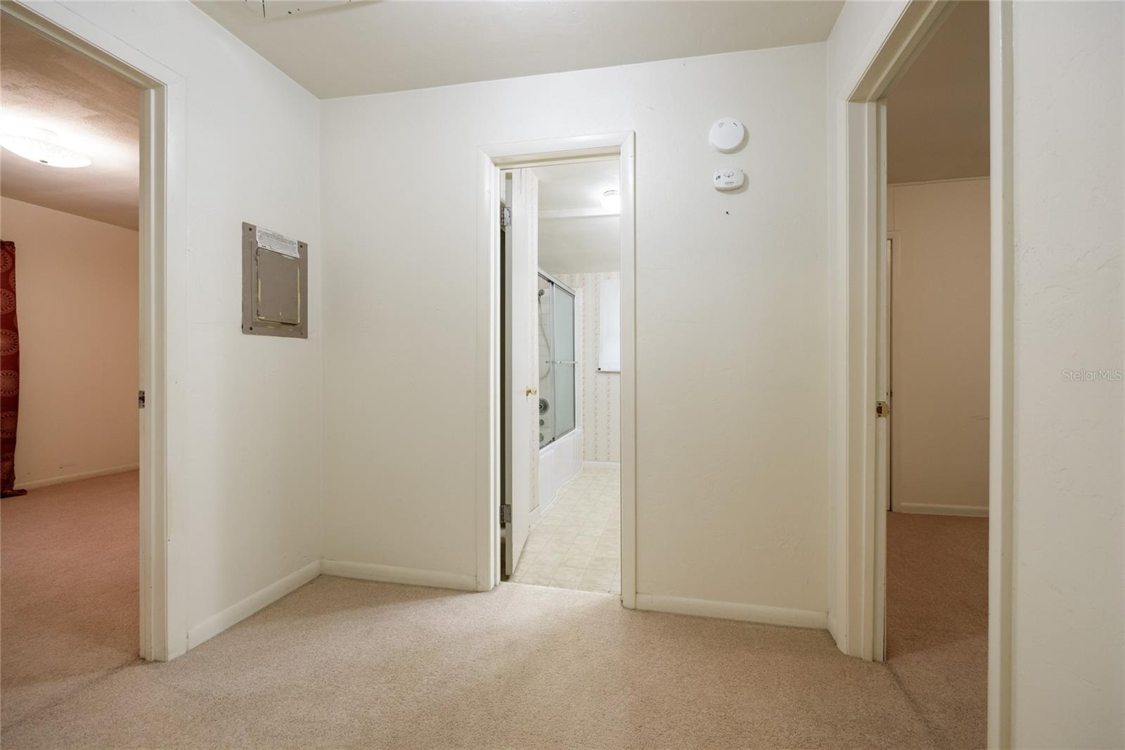 Image 24 of 49 For 430 32 Avenue