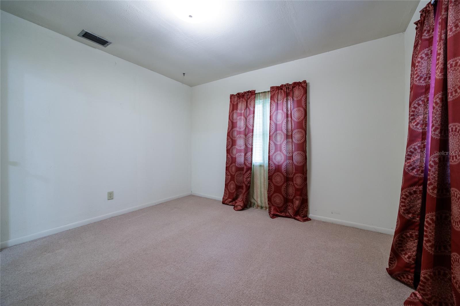 Image 32 of 49 For 430 32 Avenue