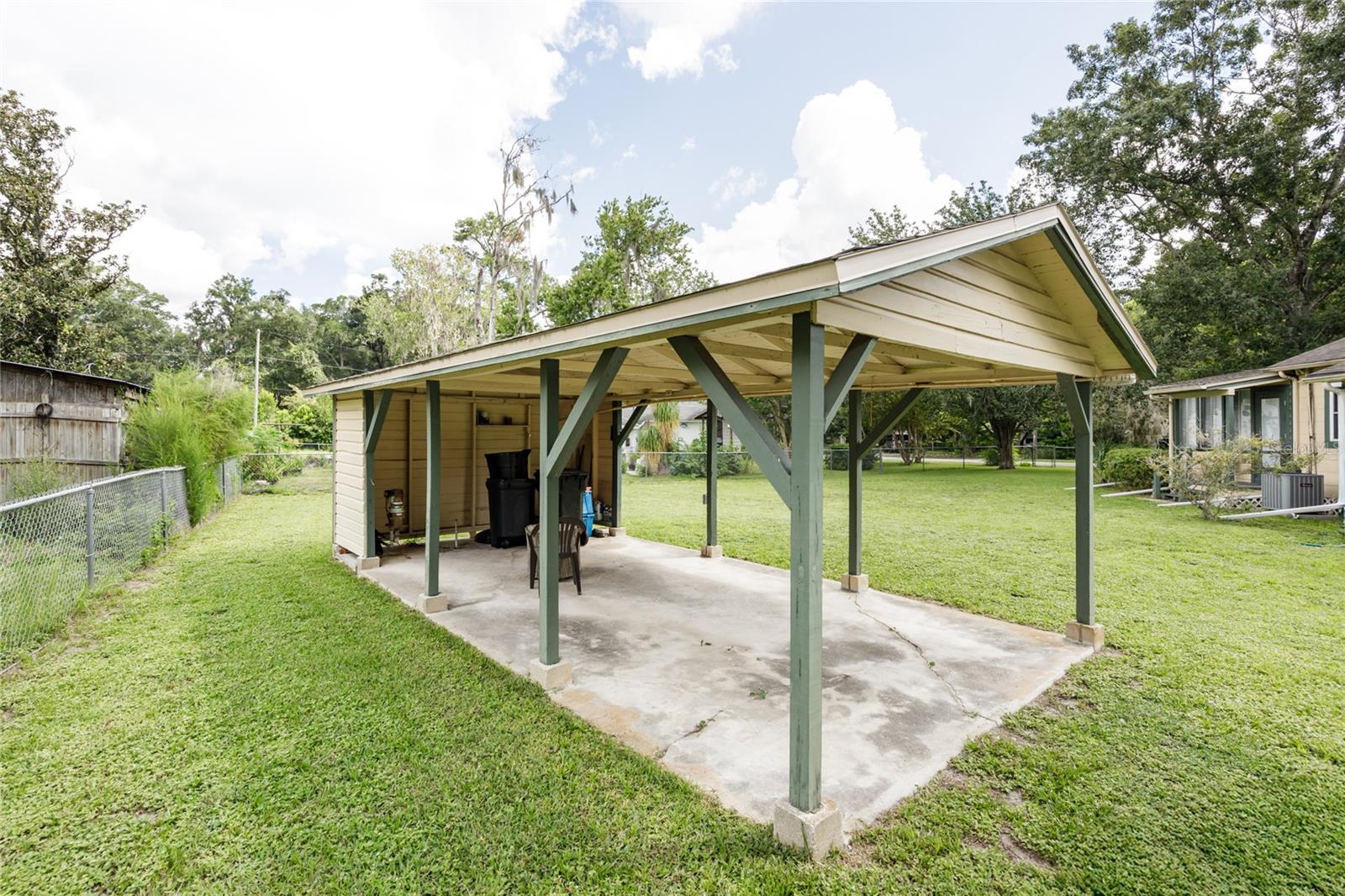 Image 41 of 49 For 430 32 Avenue