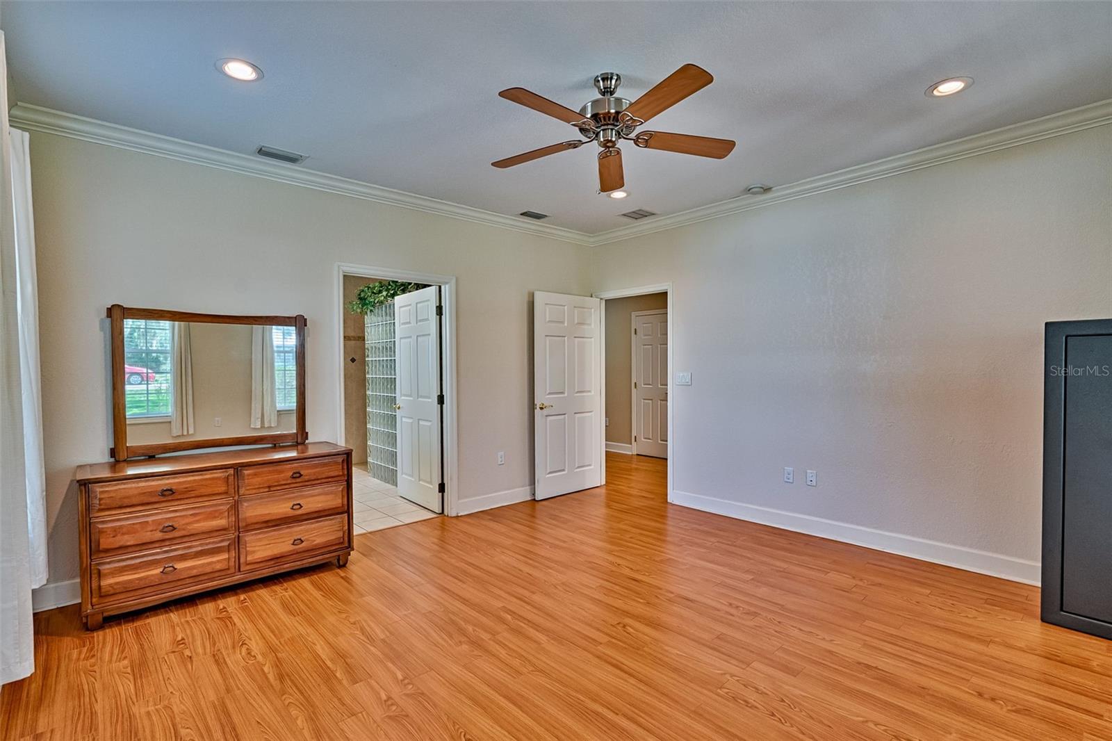 Image 21 of 69 For 155 12th Avenue