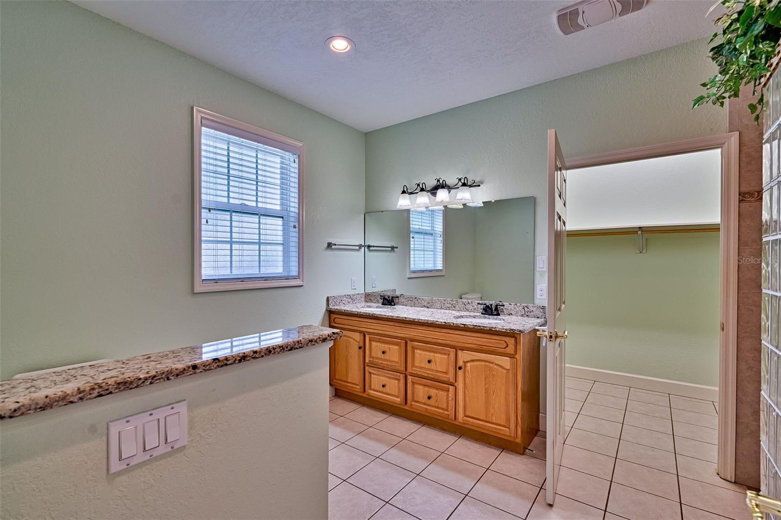 Image 23 of 69 For 155 12th Avenue