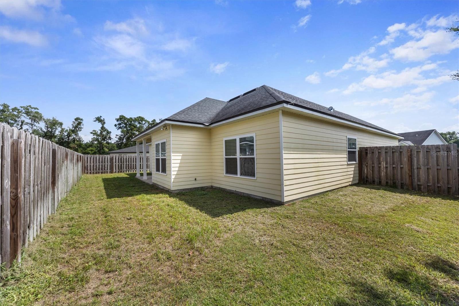 Image 4 of 20 For 16660 191st Way