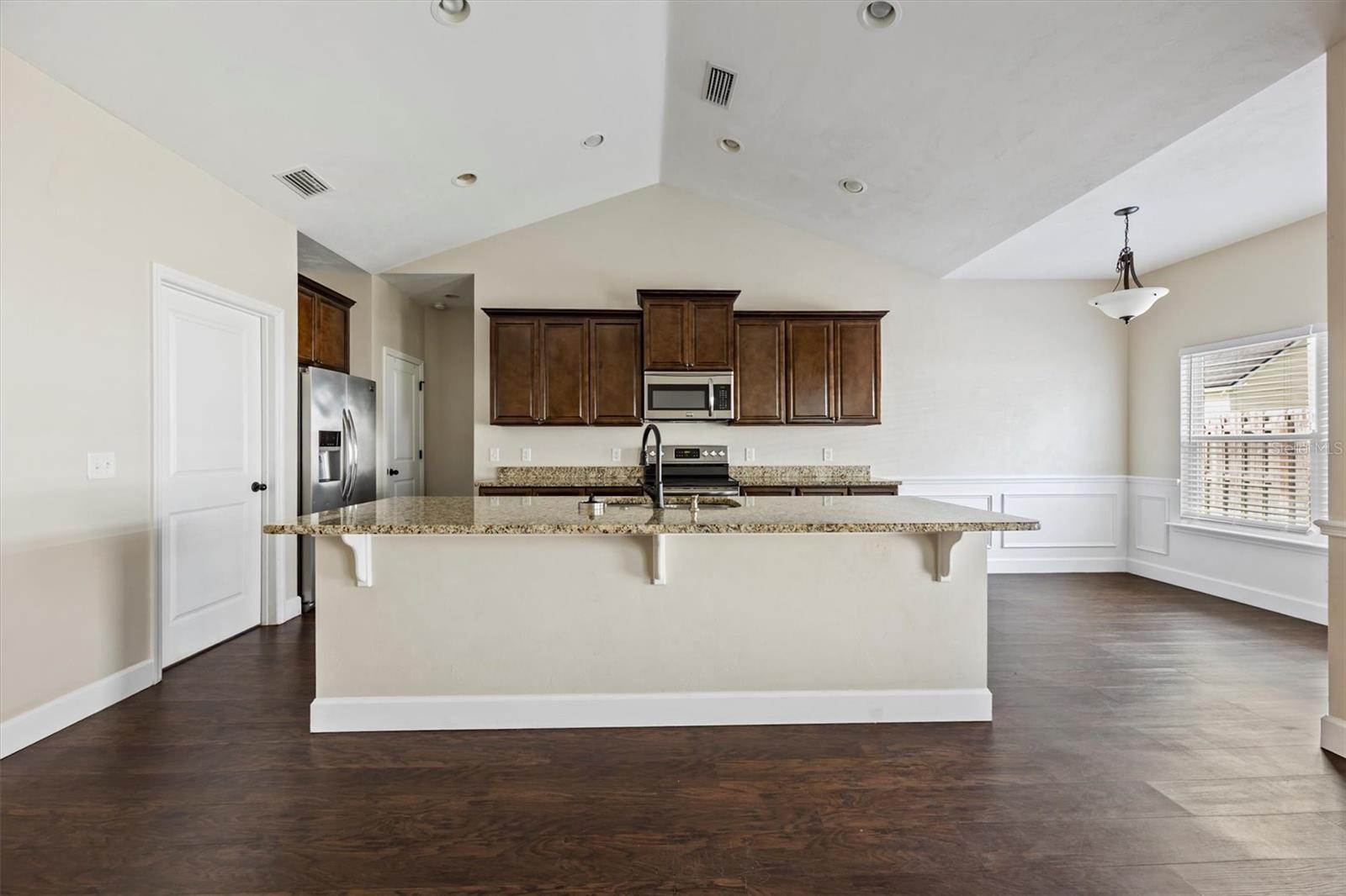 Image 6 of 20 For 16660 191st Way