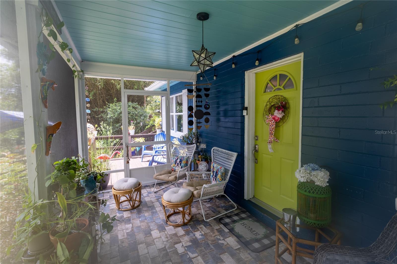 Image 8 of 39 For 560 Live Oak Avenue