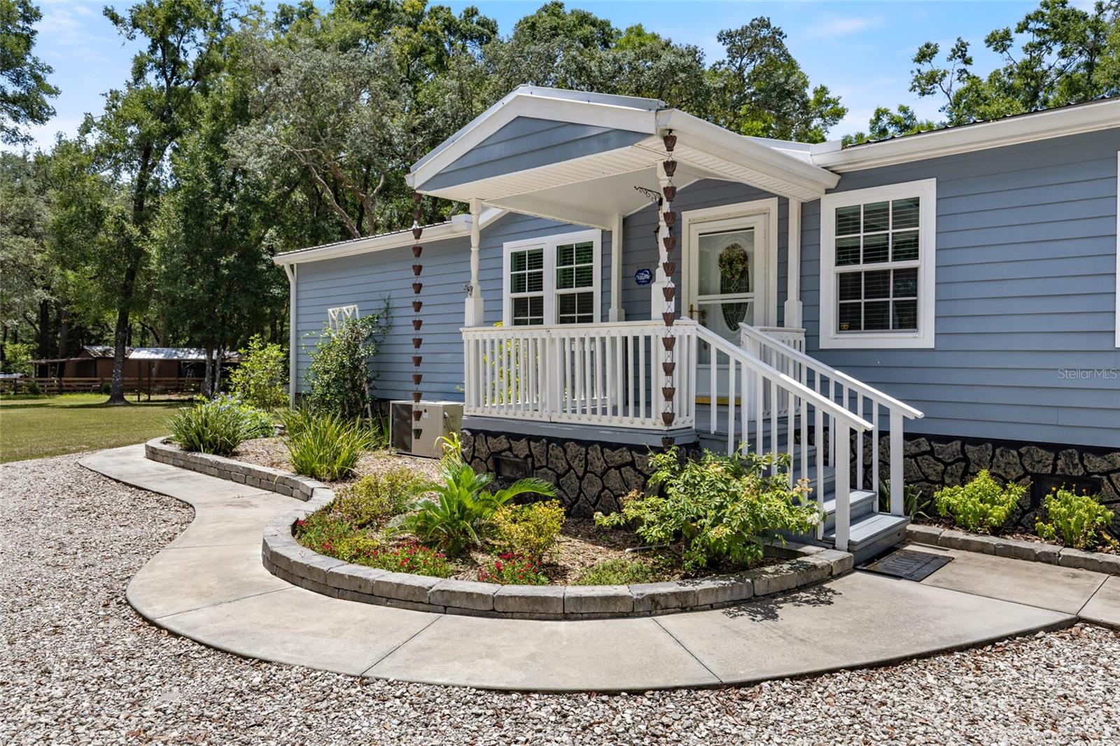 Image 3 of 52 For 11250 76th Terrace