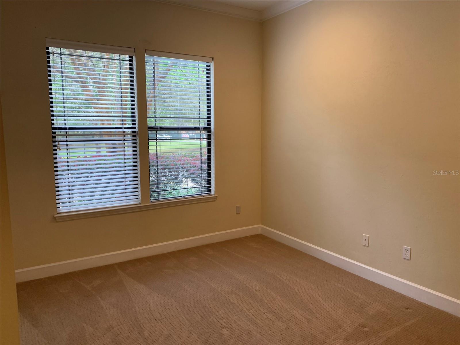 Image 6 of 39 For 187 129th Terrace