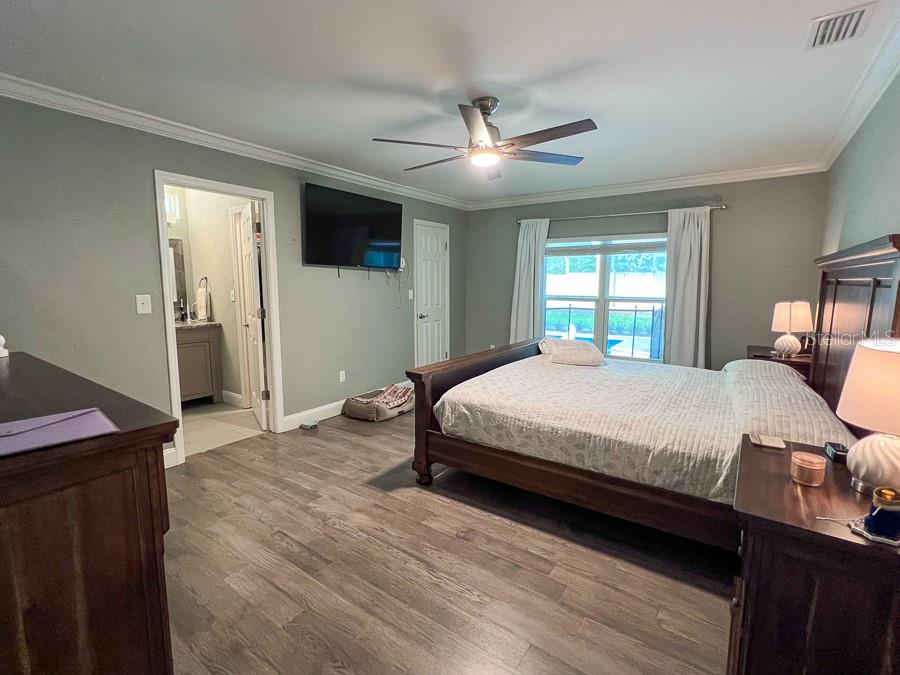 Image 16 of 40 For 1726 77th Terrace