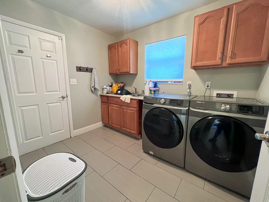Image 21 of 40 For 1726 77th Terrace