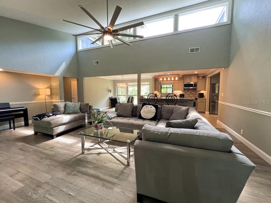 Image 31 of 40 For 1726 77th Terrace