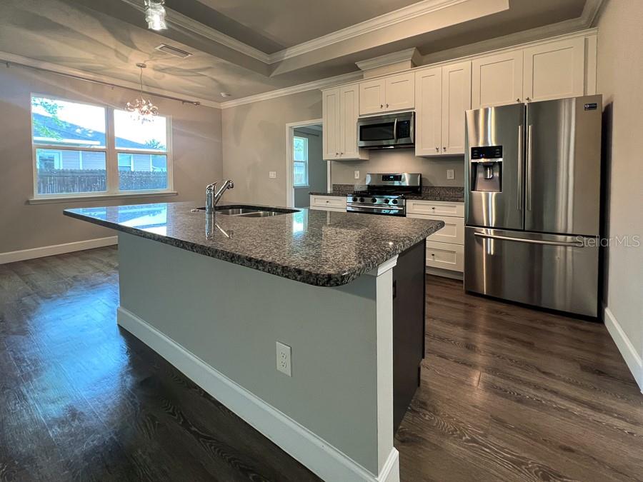 Image 4 of 33 For 14160 9th Road