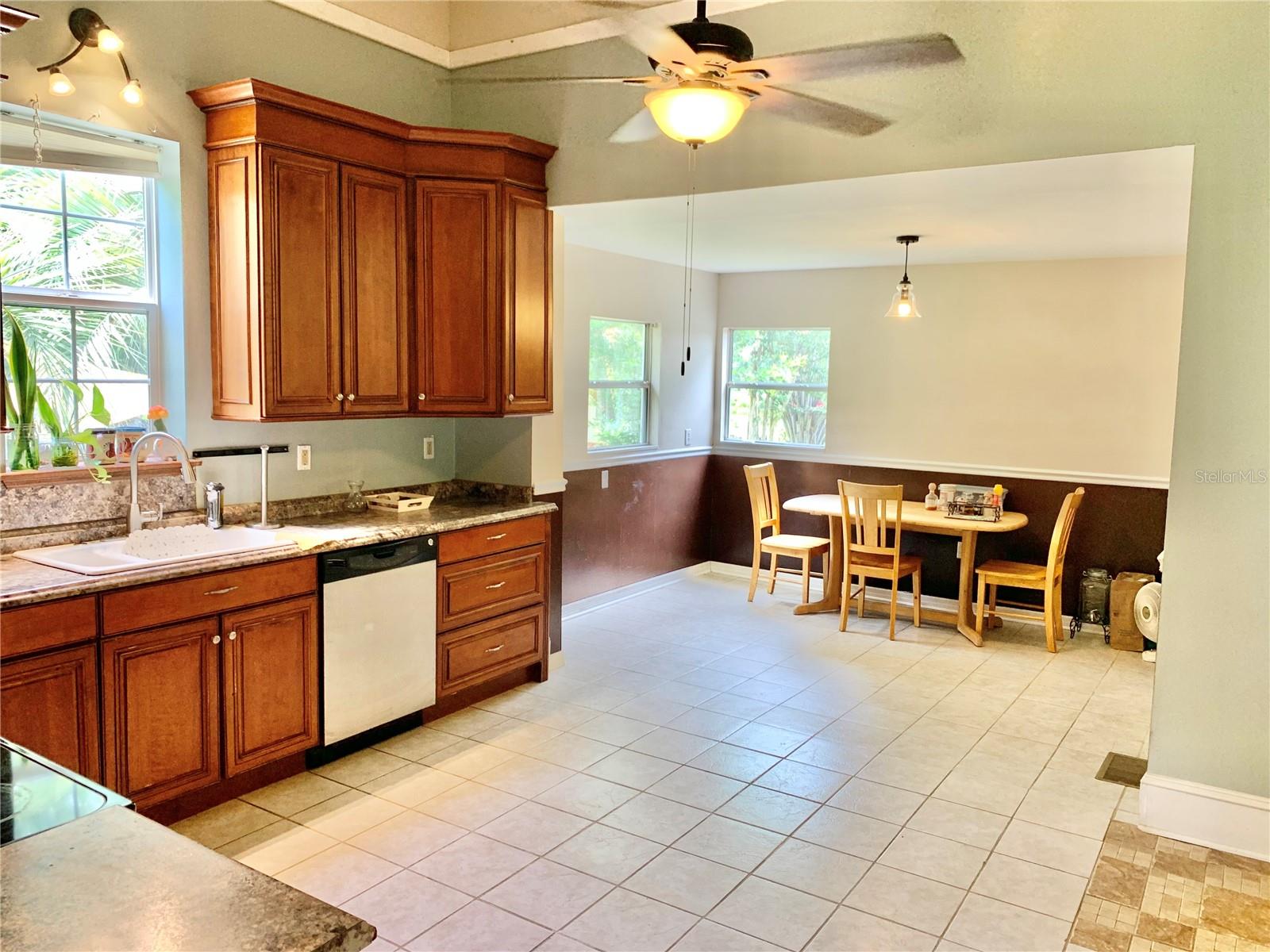 Image 14 of 81 For 9150 151st Lane