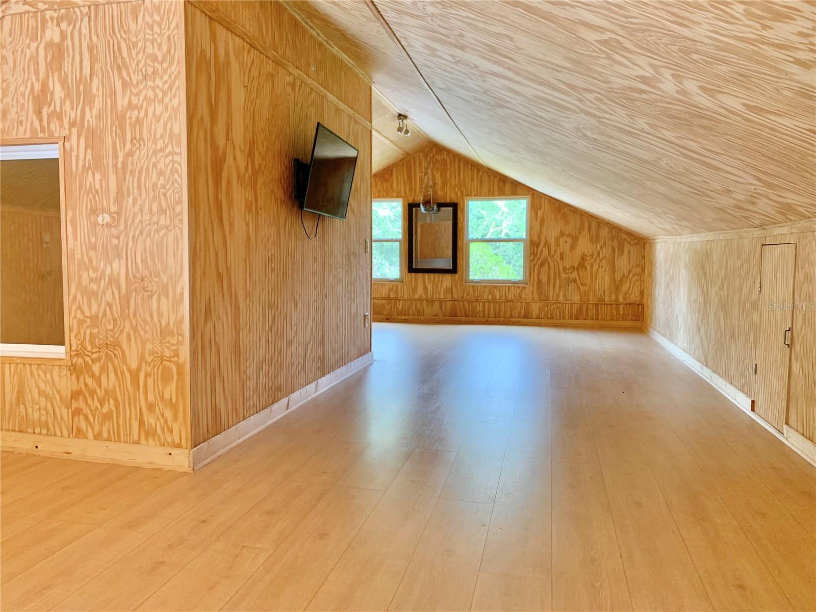 Image 43 of 81 For 9150 151st Lane