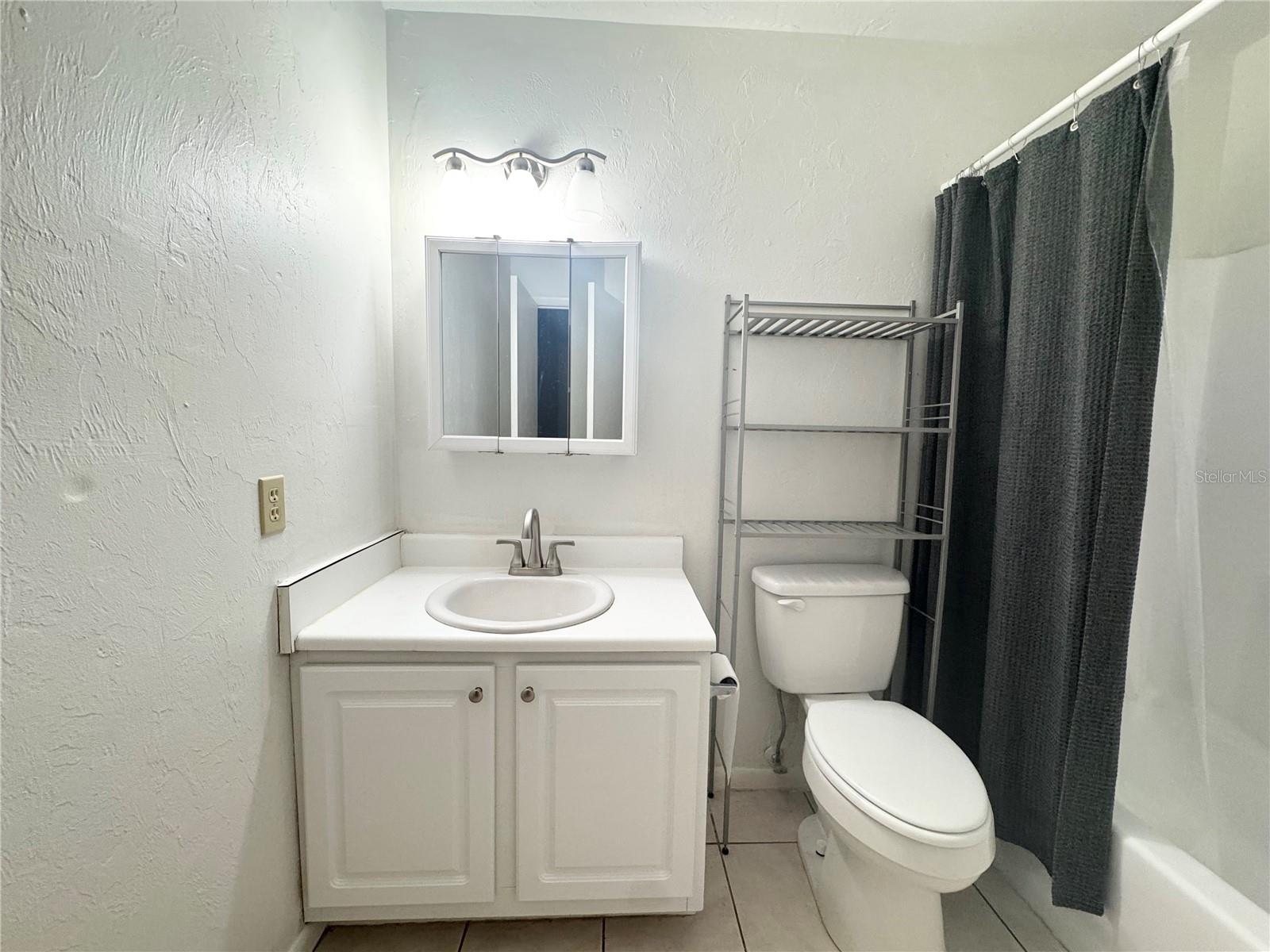 Image 15 of 21 For 77 16th Avenue B101