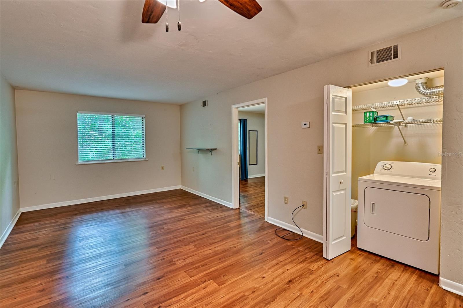 Image 5 of 21 For 77 16th Avenue B101