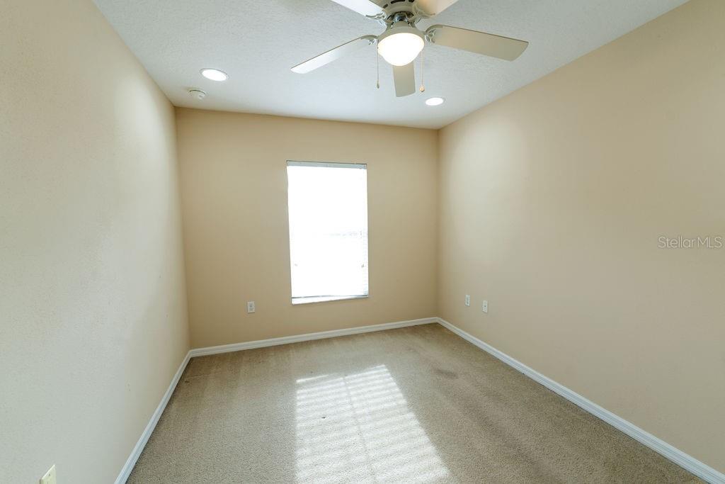 Image 11 of 18 For 10332 Fallsgrove Street