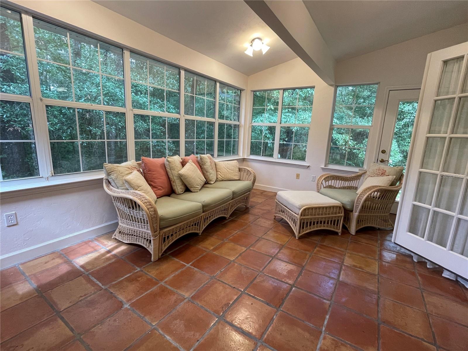 Image 15 of 27 For 4912 10th Lane
