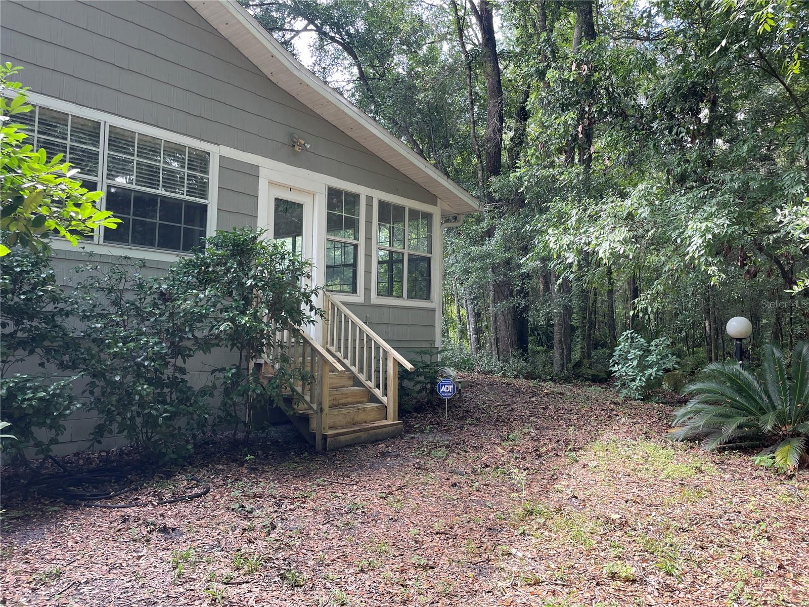 Image 4 of 27 For 4912 10th Lane