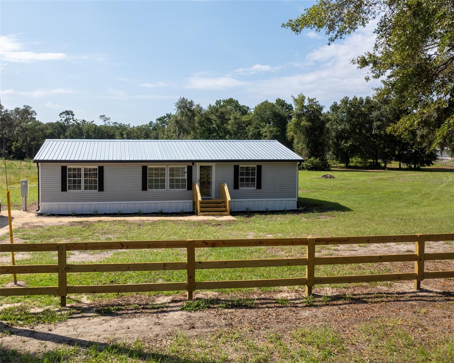 Details for 1784 Bellamy Road, FLORAHOME, FL 32140