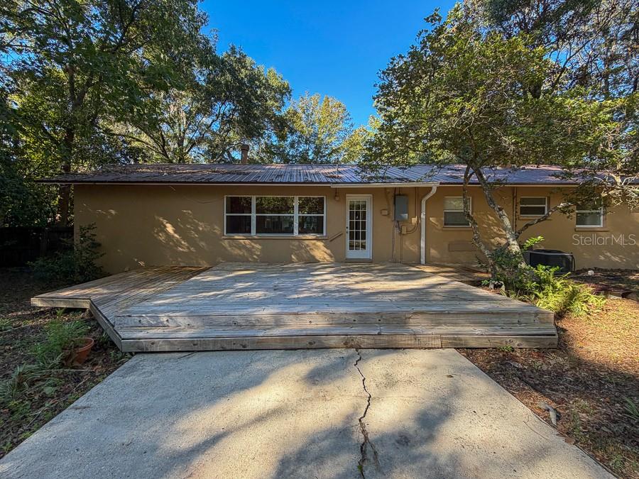 Image 26 of 31 For 3027 1st Avenue