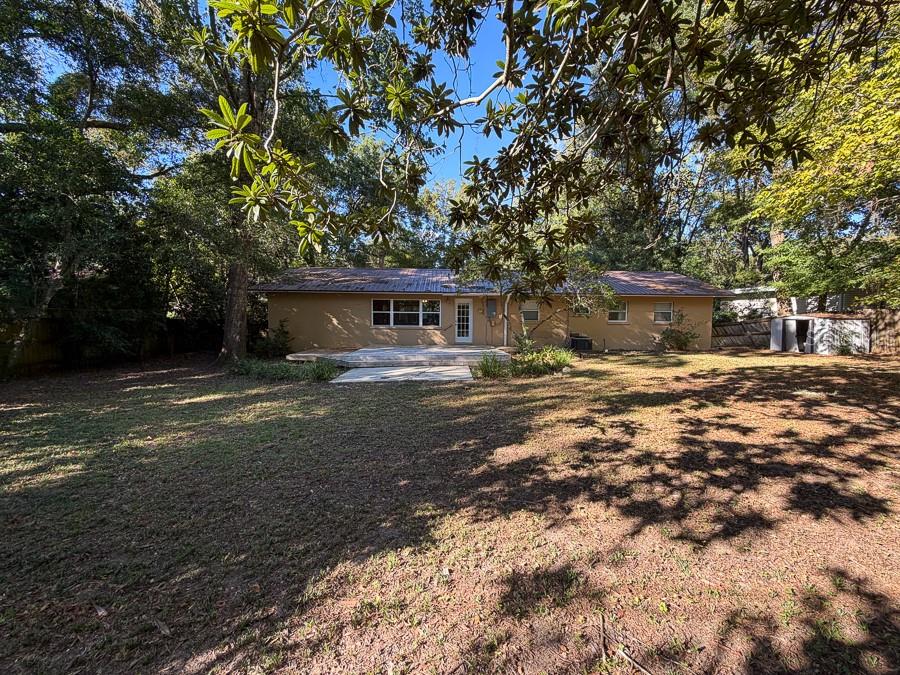 Image 27 of 31 For 3027 1st Avenue