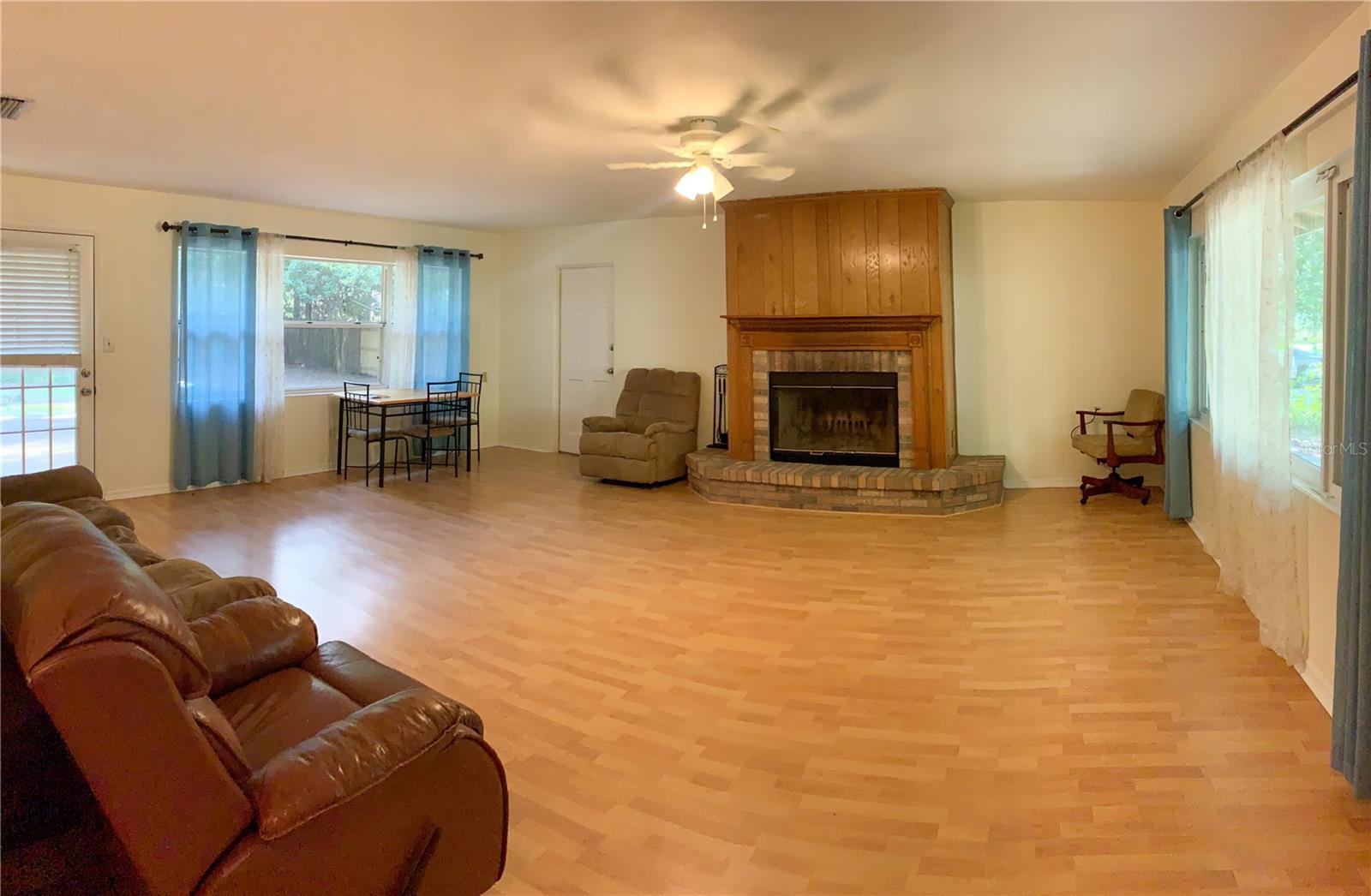 Image 8 of 23 For 3027 1st Avenue